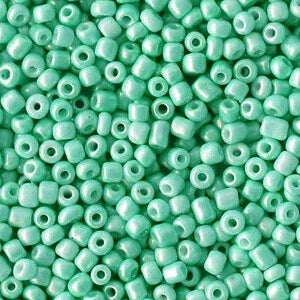 Rocailles 12/0 (2mm) Vivid green